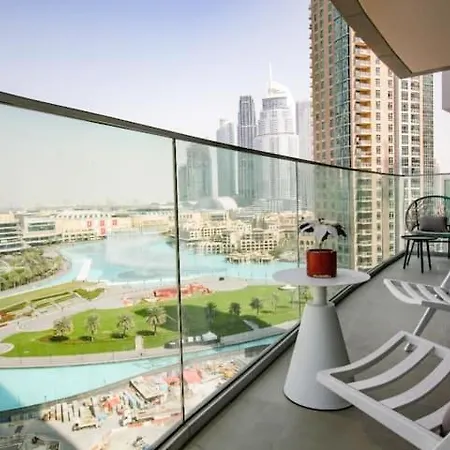 Spectacular Views Of Burj & Fountain - 2 Br Apartment Dubai Exterior photo