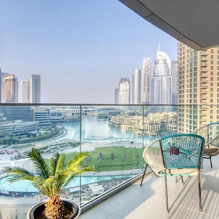 Spectacular Views Of Burj & Fountain - 2 Br Apartment Dubai Exterior photo